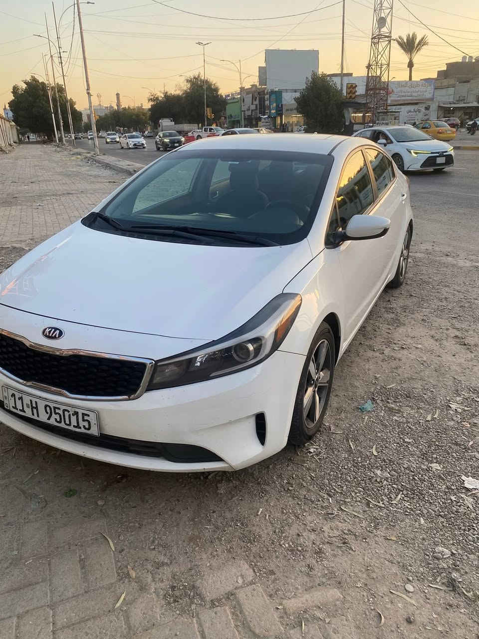 ‏سلام عليكم ورحمة الله وبركاته للبيع Kia فورتي 18 وارد أمريكي حادثة  قبغ جطنة وبيها كلير بصفحة السايق 
مكان السيارة : نزلة جسر الاسكان 
السعر: 115
رقم الهاتف : ***********
ابو حسن
