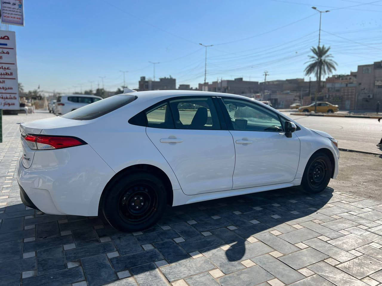 السلام عليكم للبيع كورلا هايبرد وارد أمريكي ياباني 2024ماشيه
18مواصفات Le حادثها جزء من الباب والجاملغ ونصبغ على كد الضرر فقط والجاملغ الخلفي فقد بارد على كد الضرر  بدون اي تبديل السياره رقم بغداد بأسمي السعر 165وبيها مجال العنوان الشعب *********** بغداد, العراق
