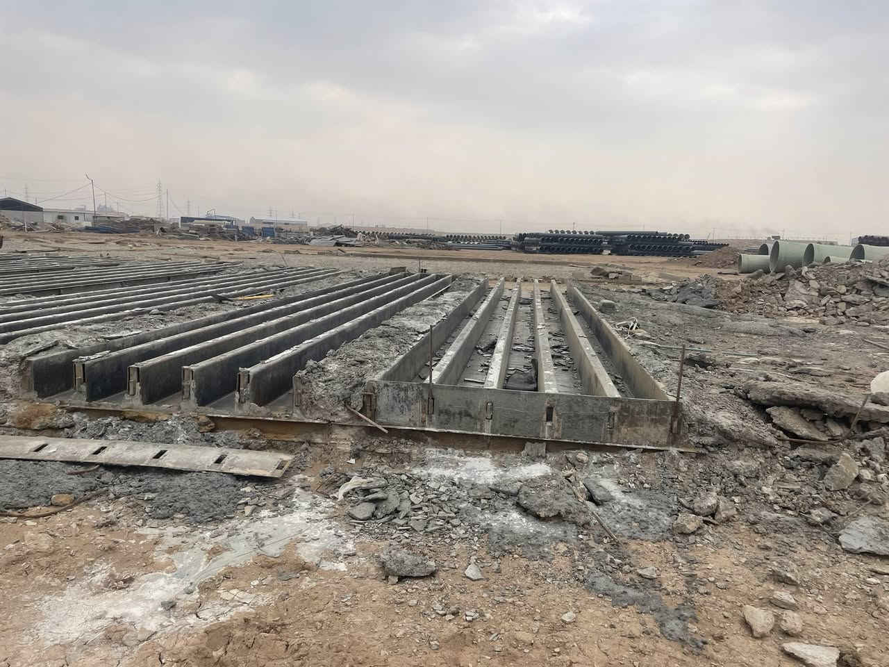 سلام عليكم من رخصة صاحب الكروب قوالب ركائز كونكريت قياس ٢٩ سم في ٣٠ سم أبليت ٦ ملم قوالب حلوة مشتغلهن بيدي للبيع صاب بيهن ٣٠٠٠ فقط ***********
