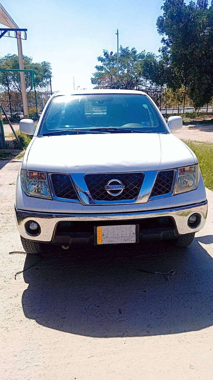 السلام عليكم سياره نيفاره موديل 2014 مكفوله كفاله عامه 
بيهه صبغ صفحت السايق اثر شخوط للجماليه فقط السياره 
جديده تدفئه تبريد ثلج تخم تاير جديد مكينه وكير كفاله 
مداور شوكت ما يعجبك مكان السياره الديوانيه قظاء غماس
سعر السياره 115 وبيهه مجال قليل 
للاستفسار الاتصال على الرقم.  ***********
