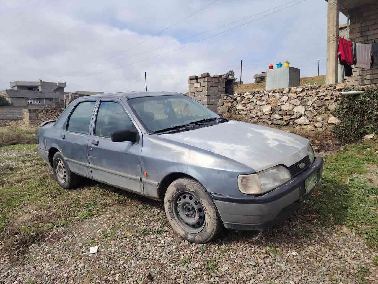 السلام عليكم فورت سيره لبيع موديل 91 محرك قبق اسود كابون بازين ال سعر 15 الاتصال على الرقم ***********
