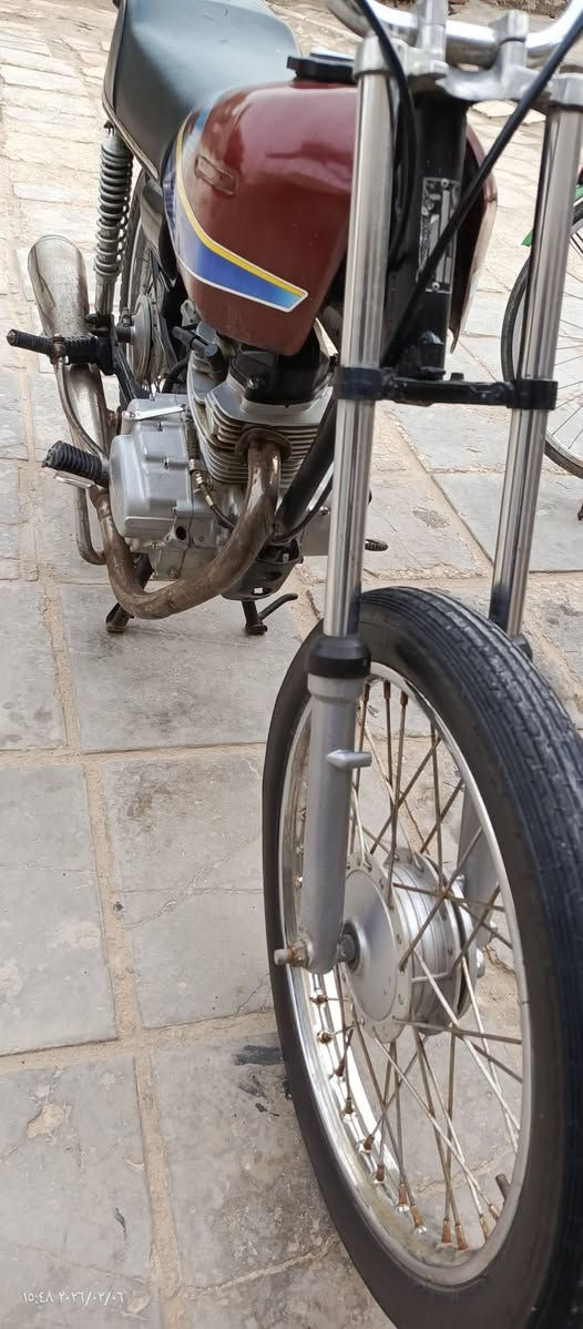 سلام عليكم اربعه كير البيع اوراق مديل 21 مراوس بكلك كلك نضيفه حسب القناعه او بيع مكان نجف ابو صخير اليريده بل الخدمه هاذه رقمي ***********
