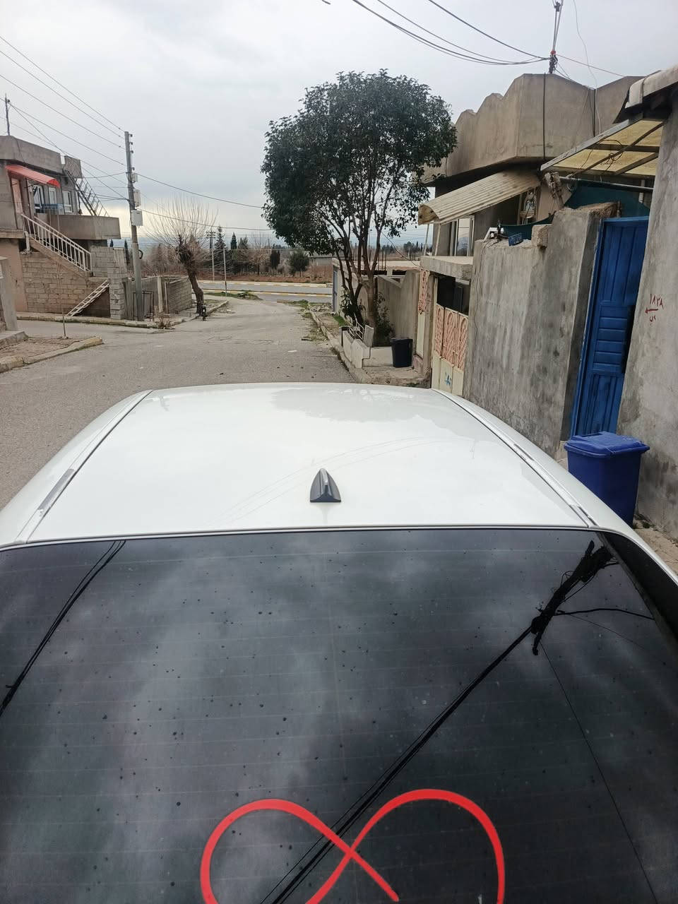 بەناوی خوای گەورە...
184ی ساغ ساغ 😎بۆفرۆشتن
فوول بەس سڵایت نیە
ناوجڵد وهیتەر
لایت ناوچەی کوێر
بێ دەعم ولێدران..
بۆیاخی ئێرەی نیییە
گێڕومەکینەی بەشەرت
مەکینەی نەک دووکەڵ هەڵمیشی نیە
بای دینارێک مەسرەفی نیە
ڕووووبەڕووجوانتر
مووشتەری  نیت سەرمان مەیەشێنە
نرخی85مەجال
شوێن هەڵەبجەی شهید
ژم،***********
