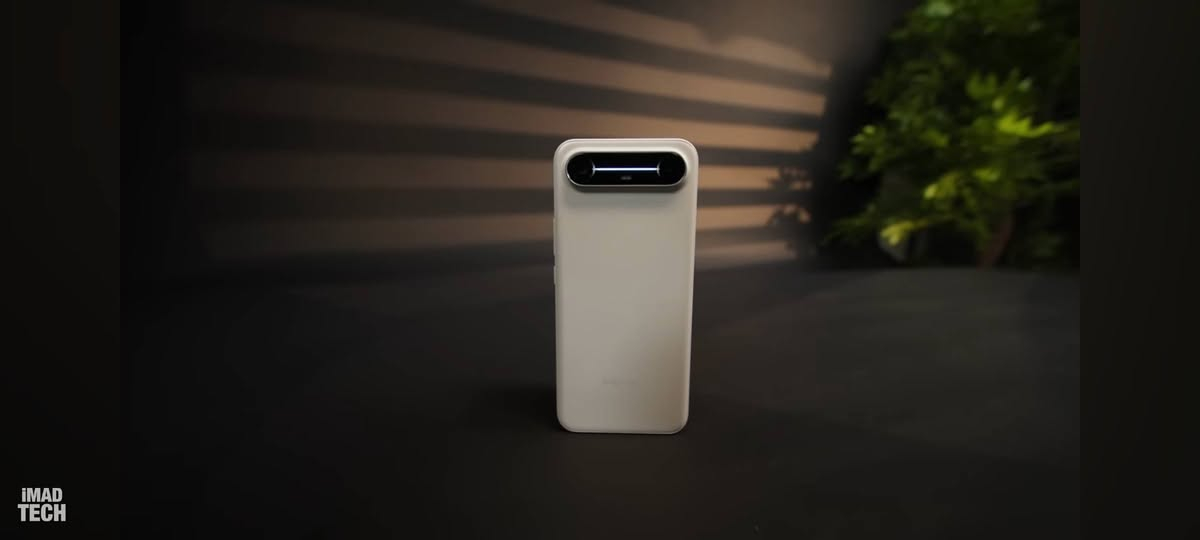 السلام عليكم تكنو بوفا سليم (Tecno Pova Slim 5G) من أنحف هواتف الـ 5G عالمياً، بسماكة تقارب 5.95-6 ملم ووزن خفيف 156 غراماً. يأتي بشاشة AMOLED منحنية 6.78 بوصة بتردد 144Hz، ومعالج MediaTek Dimensity 6400 القوي، بذاكرة 256GB مع 8GB RAM (قابلة للتوسعة افتراضياً)، وبطارية 5160mAh تدعم شحن 45W.  +الخاص مفتوح ***********
