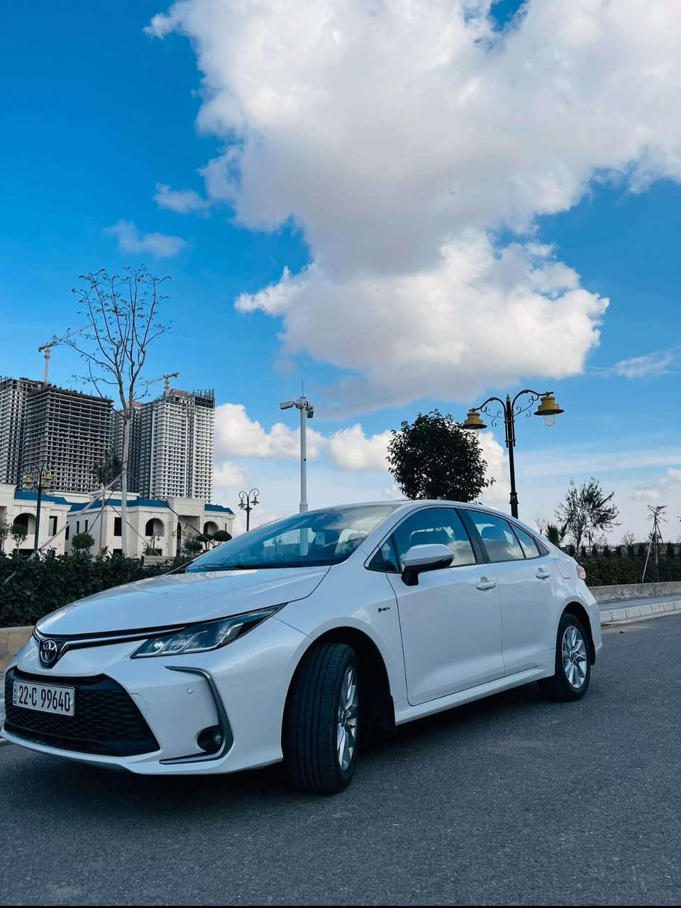 تیۆتاکرولا2024هايبرێد زەمان شەریکە جیهان 
سەیارەکە ناو دوڕەنگە برێک بەسمەو ئۆتۆ هۆڵدە  
سوکان ڤۆلیۆمە لایت پێشو پشت لیدە ئاوێنە کەرەباییە و شاشەوکامێرەیە واتە فولی شەریکەیە بەس بەبێ سلایدە 
سەیارەکە بێسبوغە بێتەعدیلە بێتەقەو ڕەقە یەکدەستە لەسفڕیەوەلەدەست خۆمانە هەموسێرڤزەکانی لەشەریکە کراوە ماڵی دۆستە 
سەیارەکە ڕەقەم هەولێرە و لەهەولێرە سێوەرەقە غەرامەی لەسەرە لەپاشی مەعامەلە ڕەت دەکرێتەوە 
70هەزار کم ڕۆشتوە 
سەنەوی هەتا 2029یە 
نرخی 178وەرەقەو مەچال ئەگەر موشتەرینی بێزارمان مەکە لەگەڵ ڕێز 
ژمارە مۆبایل *********** أربيل, العراق
