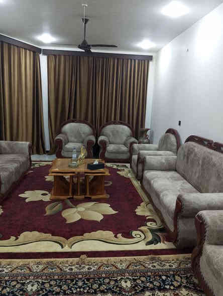 السلام عليكم تخم للبيع جديد غير مستعمل 6مقاعدالسعر 750وبي مجال مكاني حله حي الجزائر ***********
