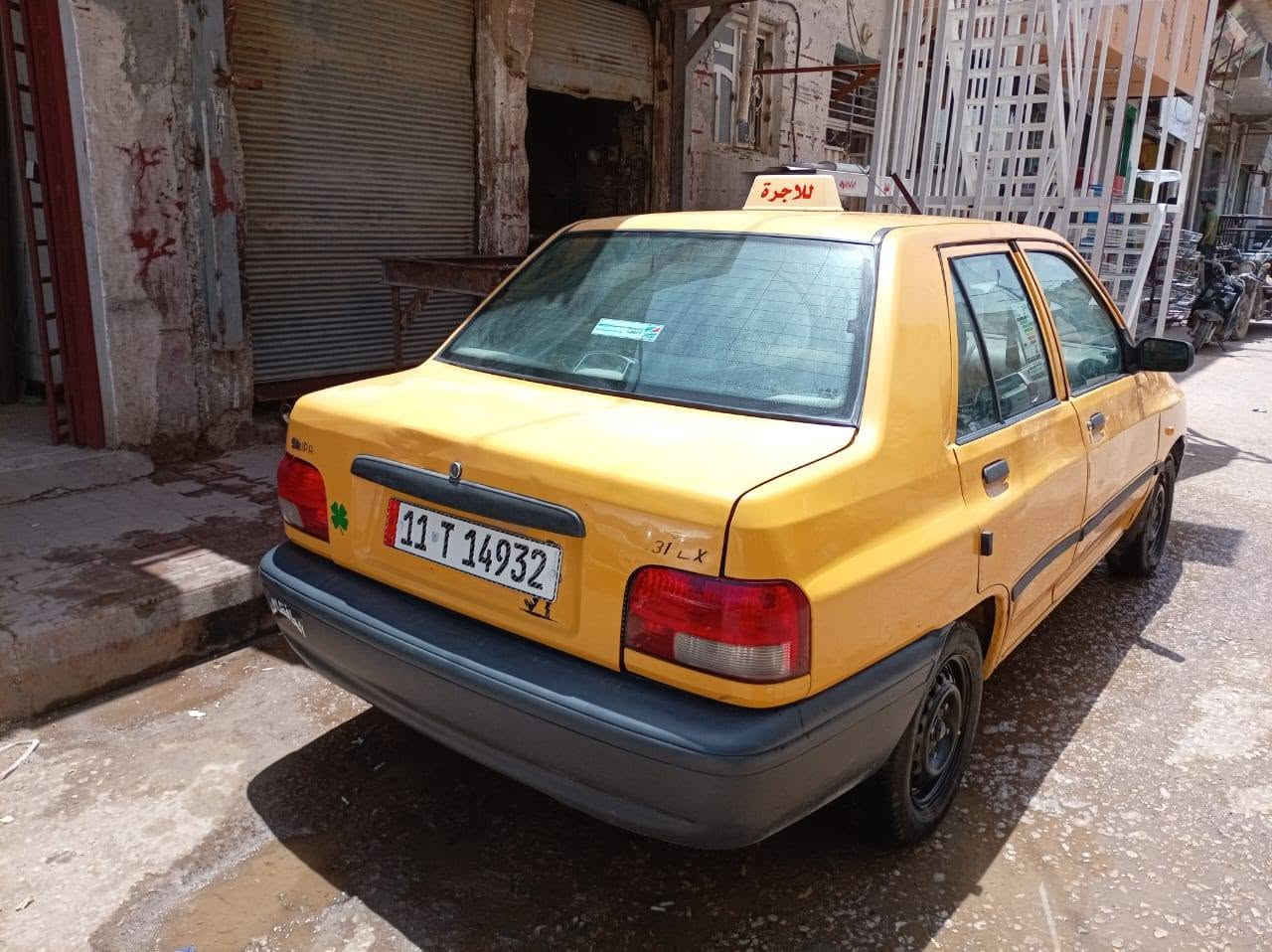 سايبة للبيع موديل ٢٠١٥ رقم بغداد انكليزي سنوية لل ٣١ باسمي مصفر هيئة وغرامات مكينة وكير وتبريد وحدادية وتايرات جدد السيارة مابه نقص السيارة احلا من الصور  
السعر ٣٩ وبيه مجال 
المكان ديوانية

تلفون ***********
