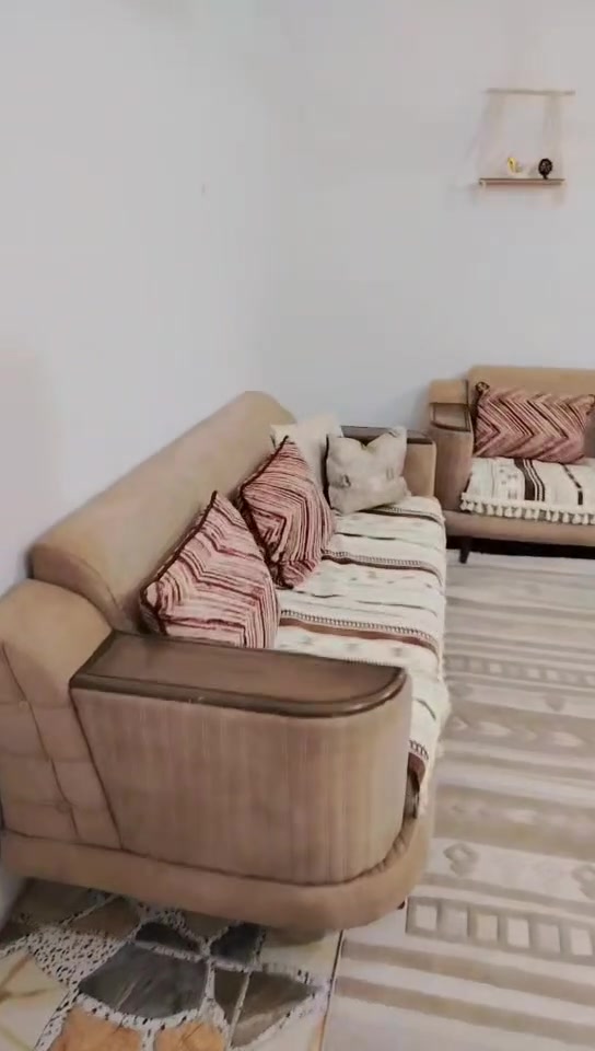 للبيع او مرارس بتخم غير لون ١٠ مقاعد نضافته ٨٠ ٪


**إذا كنت صاحب هذا الإعلان وتريد حذفه لأي سبب، رجاءا أرسل رسالة إلى الدعم الفني**