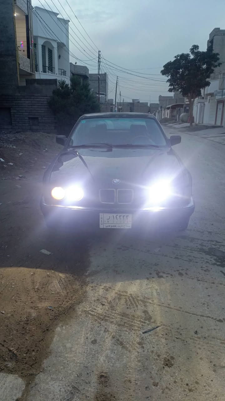 السلام عليكم
735
92 أصلي 
مواصفات الكشونه كهرباء وتدفئه 
سياره جاهزه حداديه قبل يومين شاده جديد 
محرك مكفوب لا تنقيص ولاتبغير
سعر 40 
مكان سامراء تحويل ثاني يوم 
***********
