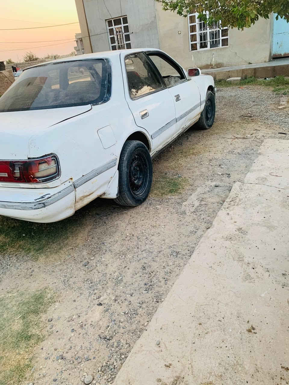 سياره مارك (للمراوس فقط)
ما مسجل وما مگصوص 

كير محرك شرط 

تواير اربع جدد +صدر كهربائيات كلها زينه 

 للأستفسار ***********
