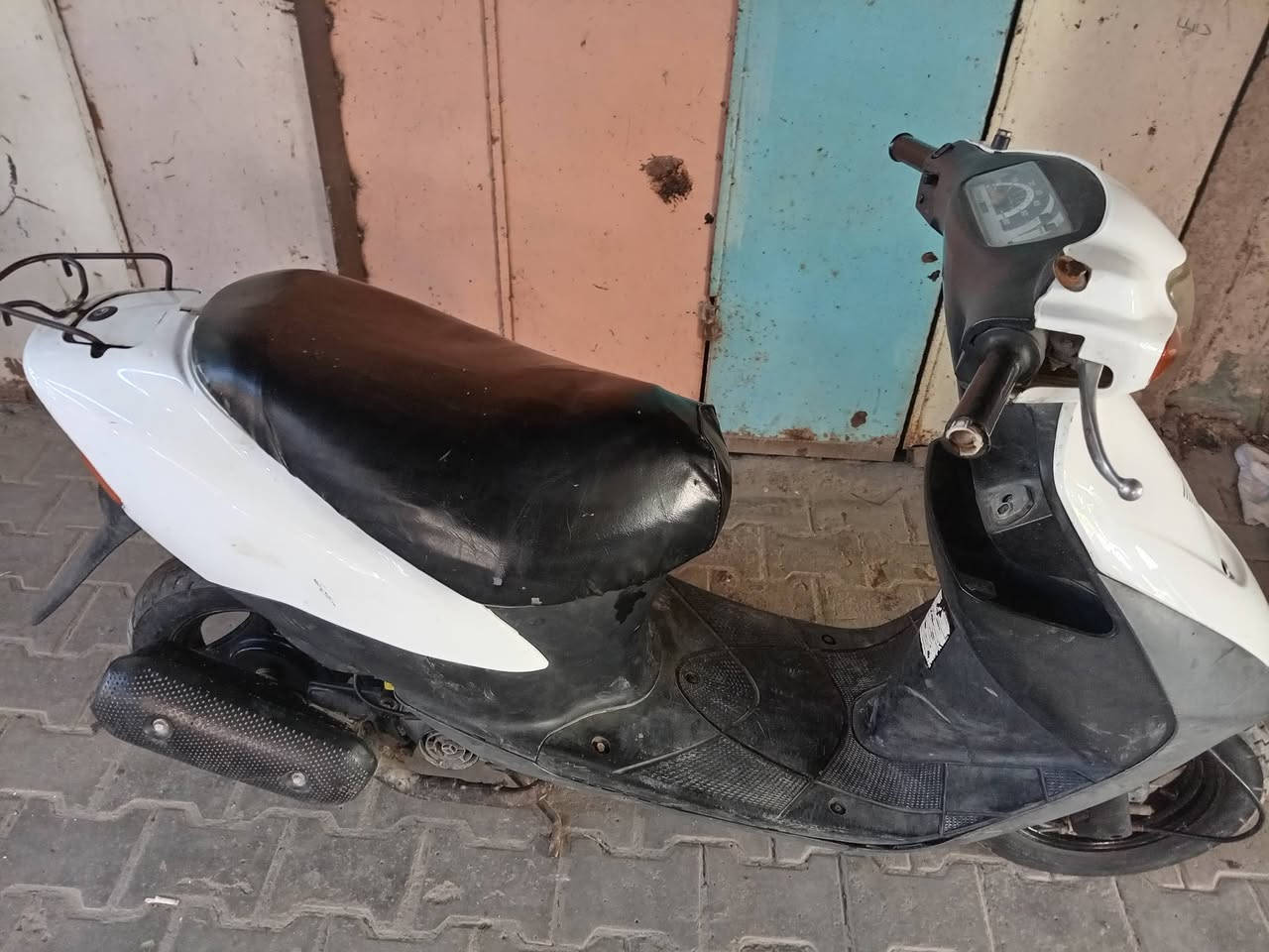 دراجه  اللبع ساسوكي مجفته السعر 300 وبيه مجال ***********
