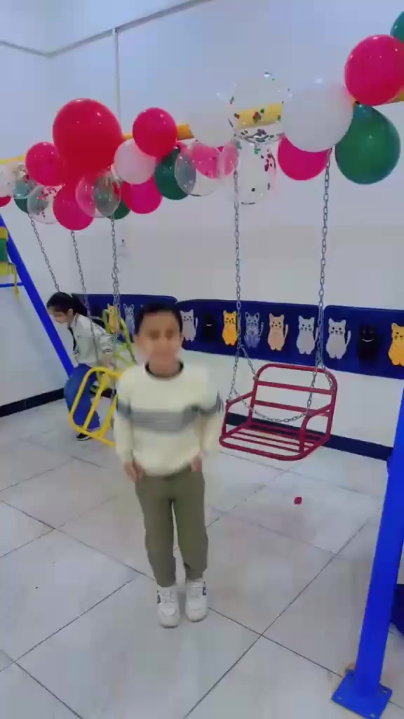 العيييد بعيييد بشوفتكم يا حلوووين ربي يحفظكم ويسعدكم يارب العالمين 
احتفلنا بمناسبه العيد السعيد في روضتنا الجميله 
*** براعم الزهور ***
للاستفسار والتواصل/***********
عنوانا الشارع العام مقابل أفران صمون الرحمن ويتوفر خطوط نقل لجميع المناطق المجاورة
