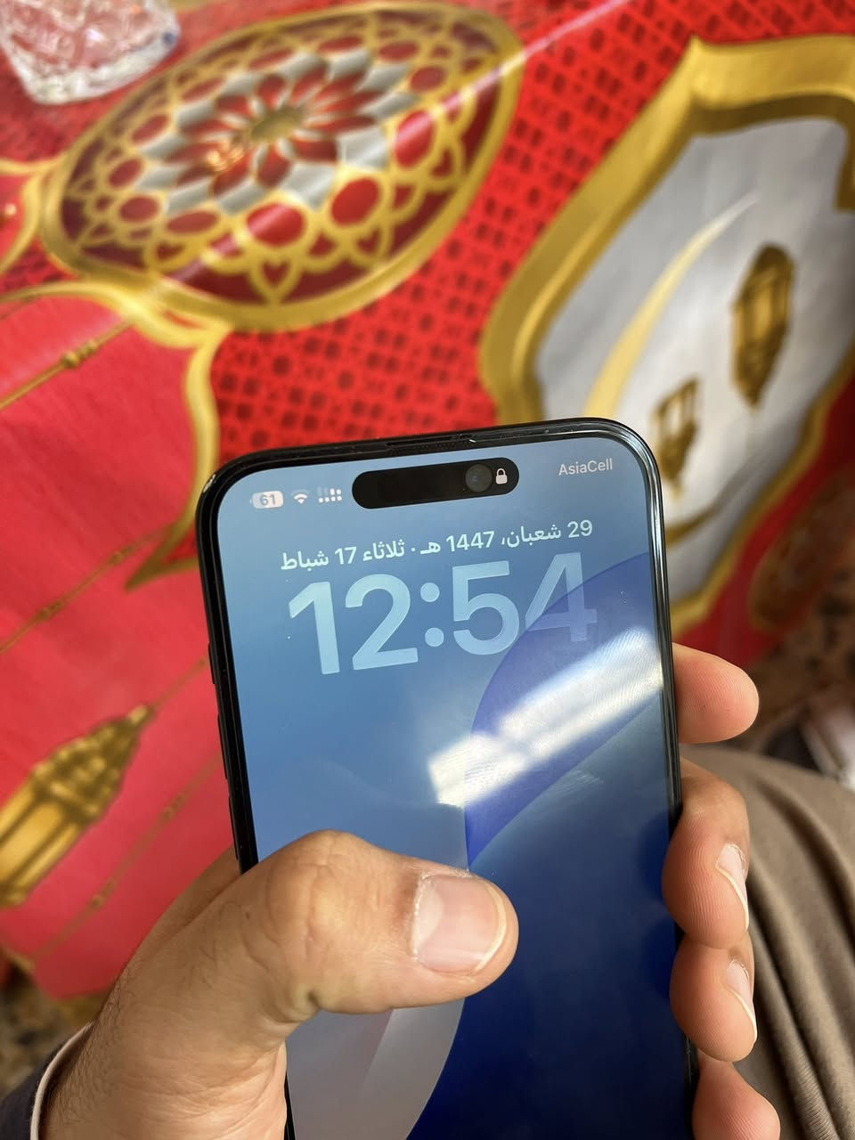 ايفون 16 بلس لون اسود ذاكره 128 بطارية 98 الجهاز نظافة 100‎% فقط هاي الضربه بالشاصي خفيفه ومماثره وممبينه باكيته ويا رايده ب900 بغداد الكرادة داخل ***********
