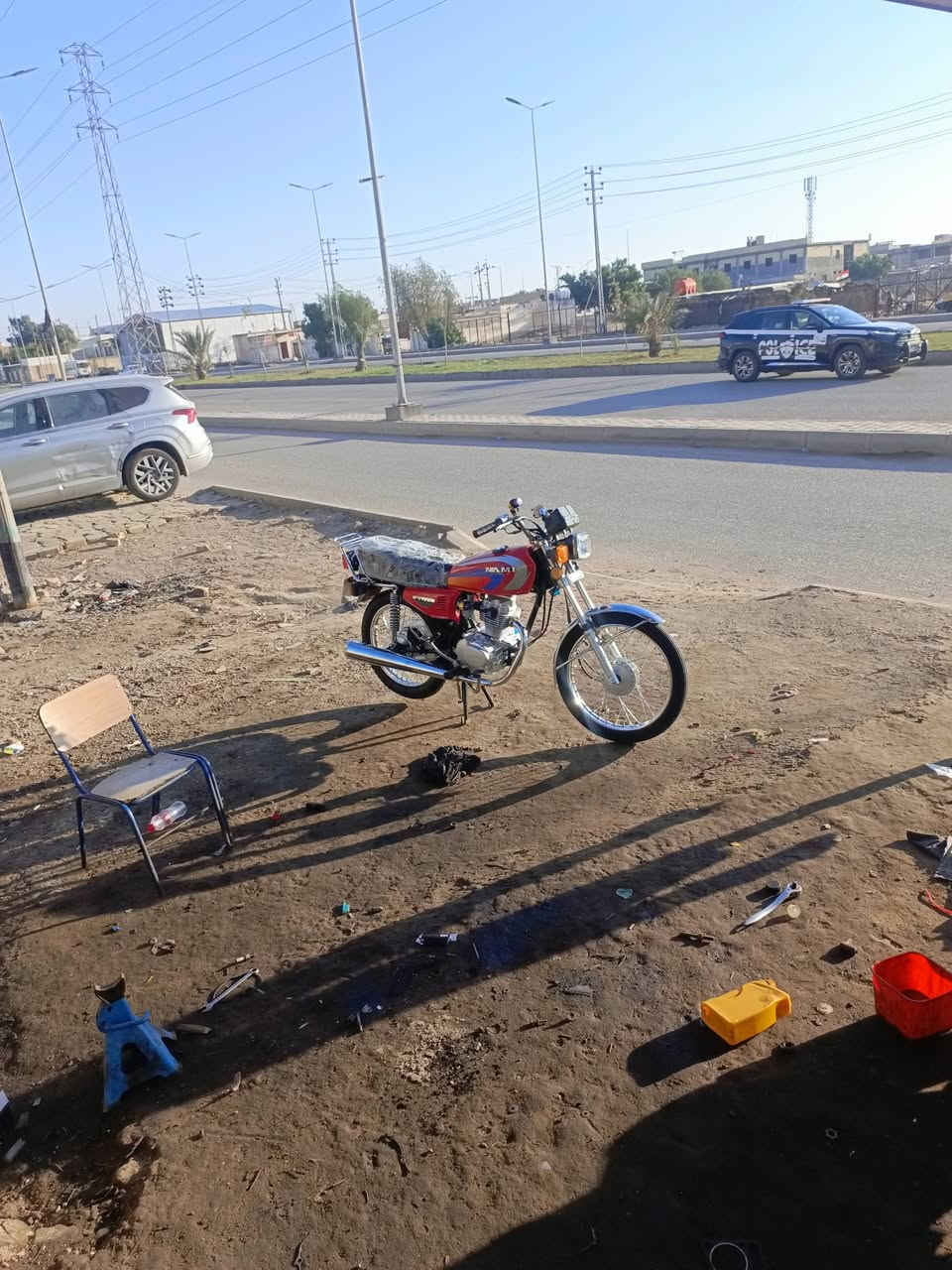 دراجه للبيع بلاديه مكفوله وراق سكنر ***********
