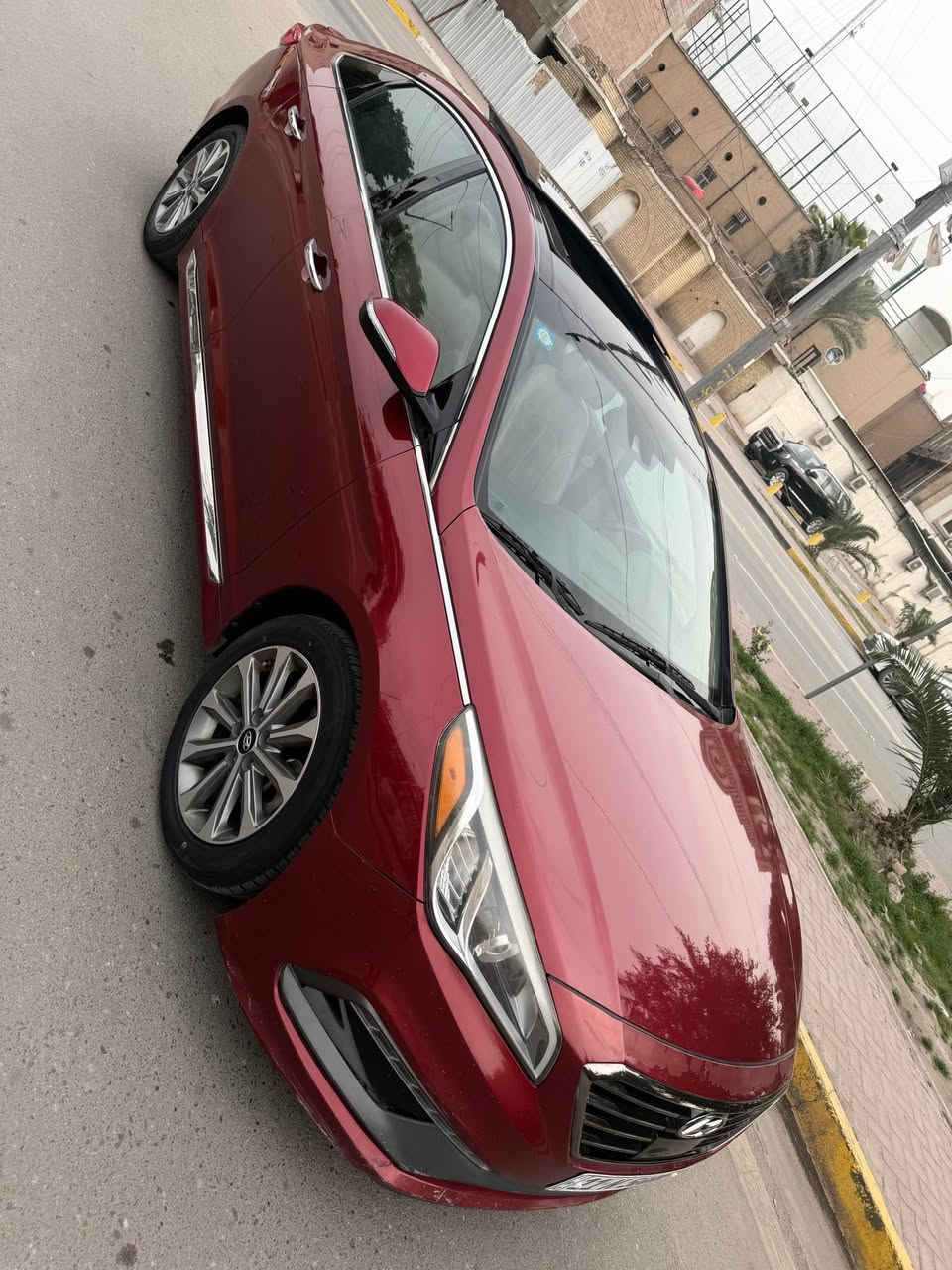 يالله
السلام عليكم
للبيع هونداي سوناتا 2016 ١/١  VIP لمتد
رقم بغداد باسمي
 وارد امريكي حادثها جانبي بابين وجاملغ مبدلات بدون قطرة صبغ
وبيها كلير امريكا جاملغ وباب
شواصي لغود كفاله 
ايرباك برده فقط
حجم محرك 2400  
المواصفات :-
بانوراما 3 طگات
داخل جلد 
نضام ترحيب عند الاقتراب 
بصمه + بصمه ابواب + صندوق  
سايد بريك بصمه
ويل كب  18 سبورت 
شاشه كبيره لمس تدعم ايفون + گالكسي
جي بي اس 
كامره دواره خلفيه 
رادارات جانبيه اماميه
نقطه عمياء بالمري
سماعات انفنتي 
دمام بلادي امامي خلفي وبالبيبان هم
تبريد بيانو شاشه مفصول 
كير اوتو + عادي 
فول تحكم ستيرن جهتين 
مثبت سرعة cruise control 
 كشنات كهرباء امامي الاثنين 
تدفئه تبريد كشنات اماميه
تبريد قطعتين 
يدات نيكل
دوسات نيكل SONATA بلادي
لايت عالي زنون بلادي
لد امامي نهاري 
لد بكلايت خلفي بلادي
صندوق ذكي عند الاقتراب ينفتح 
ثلاث انظمه قياده  Eco + Normal + sport 
حساس اطارات 
شاشه اظهار وتنبيه الاعطال 
بلوتوث + 3 مخارج USB 
نطام مانع انزلاق Abs+ اضائه الاناره الداخليه درجات 
يدات الباب لدات اضائه + ترحيب  
مكاني بغداد / اعضميه
السعر 124
الرقم *********** بغداد, العراق
