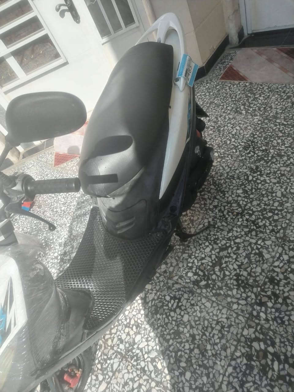 سلام عليكم ماكس عدله مكينه بلاديه ٤٩ كلشي شغال سلف هندر كهرباء تايرات جدد جيلاتين (السعر٨٥٠)وبيه مجال مكاني بغداد حي النصر اتصال***********
