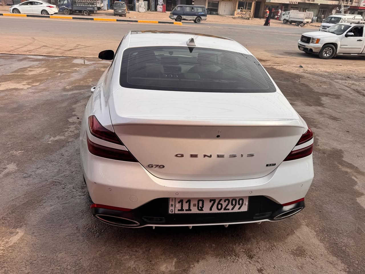 سلام عليكم
Genesis g70 V6 3.3 Twin turbo (2022)
العداد :67 
الفئة: برستيج تو ويل (دفع خلفي)

رقم التواصل :***********
لون : ابيض 
حادث السيارة : موجود بصور
شوت رياضيه ابلادي 
برنامج تزويد من امريكا
رقم بغداد باسمي
السيارة فول 1/1 اعلى فئة
- فتحة سقف بانوراما
- داتا شو
(eco- normal-sport-sport plus- costume) وضعيات قيادة 5 -
- اكزوز بلادي رياضي + بيها اكتف كزوز
- لانج كونترول
Auto Hold -
- شاشة كبيرة
- كشنات امامي تدفئة تبريد
- كشنات كهربائية + ميموري
- كشنات بقلاوة ابيض ملكي
- تدفئة ستيرن
- ستيرن كهرباء
- كامرات ٣٦٠ درجة
- حساسات امامي خلفي
السعر 245 بيها مجال
