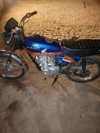 موتوسيكل • للبيع