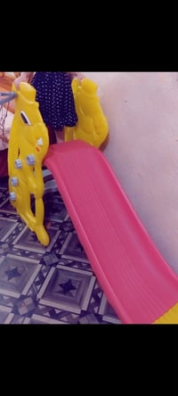 مدينة الصدر • أثاث أطفال • مكان للبيع