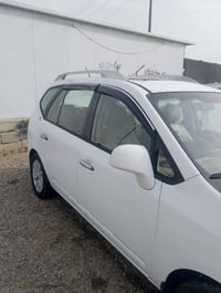 كيا كارنز موديل 12 السعر 120وبيها مجال يرجا الاتصال ع رقم 07722241534 ...