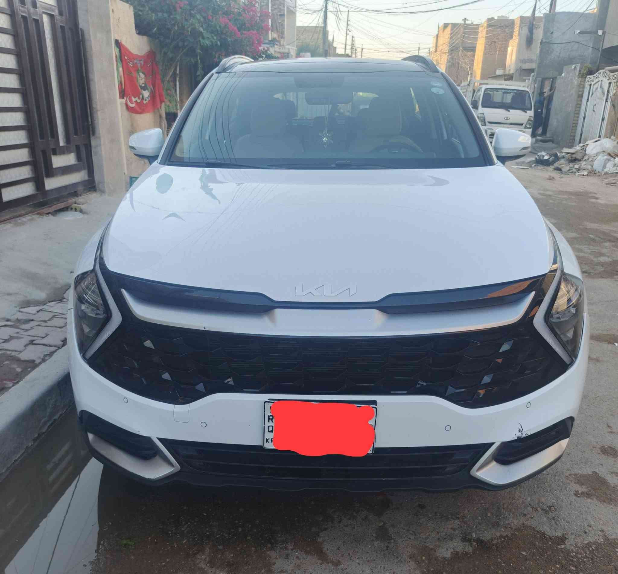 السلام عليكم
اسبورتج ٢٠٢٤ اربيل 
للبيع فول ١/١
بصمة 
بانوراما
تبريد قطعتين
حساسات امامي وخلفي
بدون حادث بس بالجامرلغ الايمن ضربة خفيفة مال تكتك فقط داخل كلش نضيف
ماشية ٣٣٣٩١
بغداد حسينية مال الراشدية 
***********
