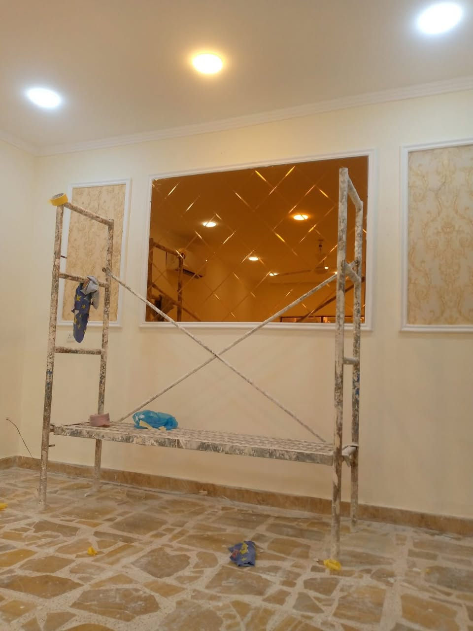 ​جدد بيتك بلمسة إبداعية مع "نصير الصباغ" ✨
هل تبحث عن الأناقة والجودة وبسعر مناسب؟ نحن هنا لخدمتك!
✅ أحدث أنواع الأصباغ والديكورات.
✅ تنفيد احترافي بأيدي خبيرة.
✅ أسعار مدروسة تلائم ميزانيتك.
📍 للحجز والاستعلام، اتصل بنا الآن:
📱 ***********
