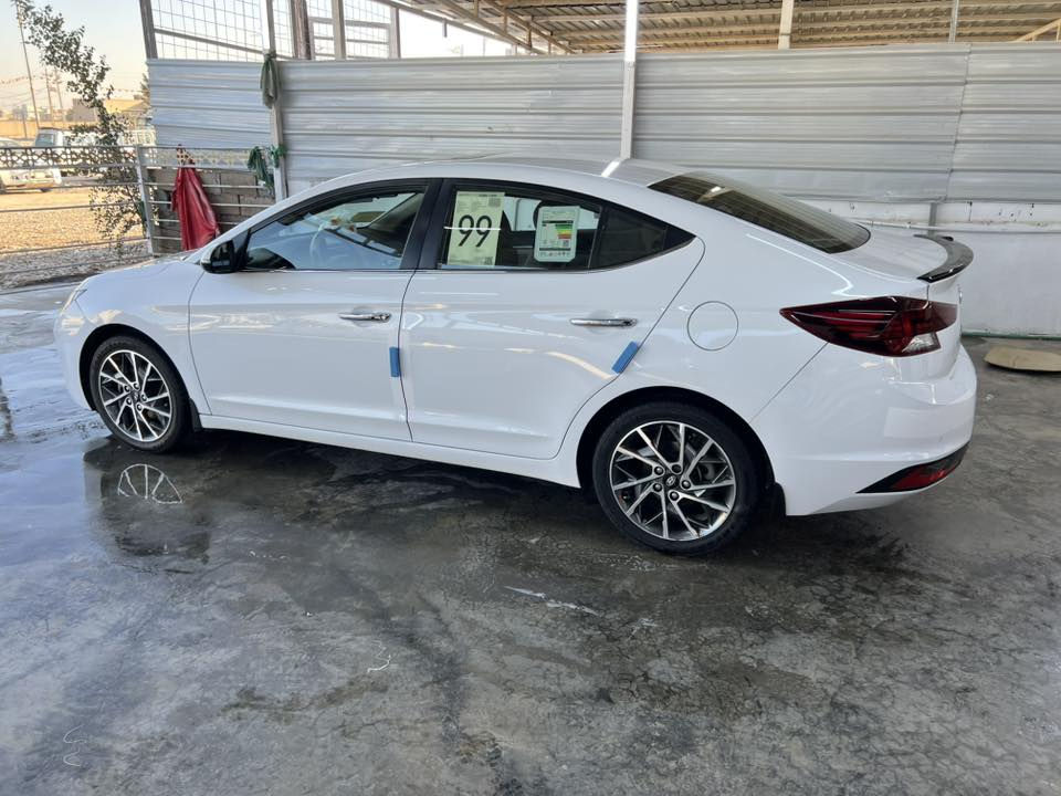 سلام عليكم

للبيع الانترا   خليجي ٢٠٢٠ واحد ع واحد فول  بصمه مكفوله من الصبغ والتبديل كامره خلفي امامي حساس خلفي امامي ترحيب عندقتراب فتحه صاج مكينه ٢٠٠٠ كشنات لونين لد نهاري رقم اربيل تريد تحويل تريد وكاله اني حاضر ***********العنوان واصط الصويره
