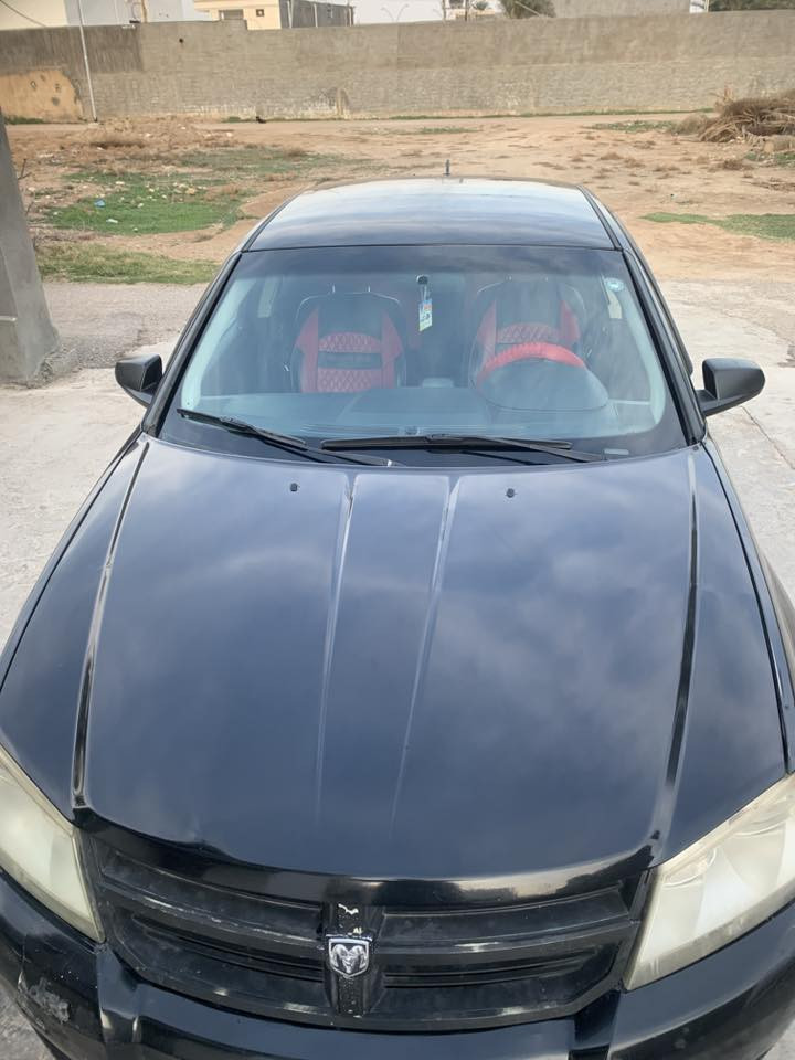 دوج افنجر 2009 مواصفات sxt بيها جراد قماره وصندوق وبنيد القماره والبنيد مغلفات فابلون اصلي 
محرك 6 حجم 2700 سياره جاهزه تخم تاير صدر جديد تبريد ثلج محرك بي بدايه لاستيك ولف رقم اربيل الجديد تحويل مباشر مكاني الانبار /الخالديه *********** السعر 65 وبيها مجال بسيط
