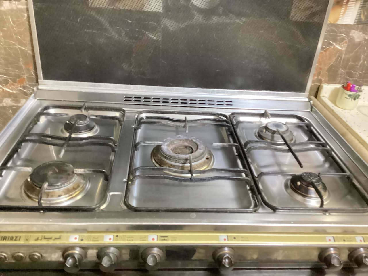 طباخ كريازي المصري نظيف وشغال كامل ***********
