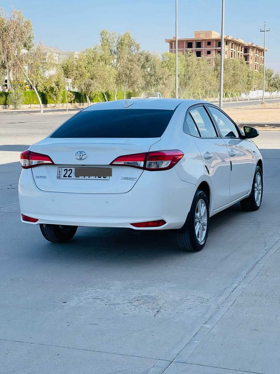 یارس 2022 TOYOTA yars
‎٧٩٠٠٠کم رۆیشتوە
سەیارەکە بێ بۆیاغە تەنها نی و چامڵغی دواوەی بەس پەمپە سەیارەکە بێ دەعمە ..،
گێرمەکینە تەعیویل غرامە هەمووی بەشەرتە 
سەیارەکە رەقەم و سەنەوی نوێیە تا 2029 
مواسەفات :- مەکینە گەورە (1.5)شاشە ئایپاد و .تراکشن نیزامی ئیکۆ .گێر تۆماتیک و عادی . ویلکەپ و تەعدسرعە  و چوار جام کارەبا ناوزەرد
(شوێن هەلێر) سعر137 ماجال
رەقەم مۆبایل 
***********
***********
واتساب و ڤایبەری لەسەرە أربيل, العراق
