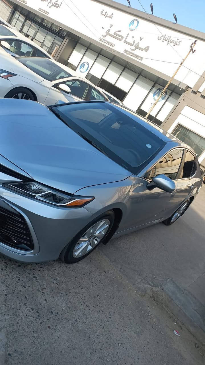 كامري 23 اربيل Le بنزين دخول جديد سنوية باسمي ماشية 34 حالياً
صور الحادث ورقم الشاصي بلمنشور بس بنيد مبدل ارباك بس ستيرن 
 سعر 191 مجال بسيط 
مكان السيارة بغداد الشعب 
***********
