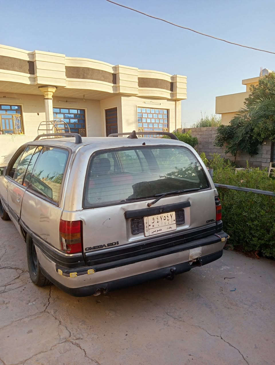 🚗 للبيع | أوبل أوميكا ستيشن
- الموديل: 1991
- المحرك: 2000 CC
- اللون: سلفر
- رقم بغداد شبه مميز
- السنوية نافذة لغاية 2028

 السعر: 27 ورقة، ويوجد مجال بسيط .
 مكان السيارة: الأنبار / قضاء الكرمة.

📞 رقم الاتصال: ***********
💬 رقم الواتساب: ***********
