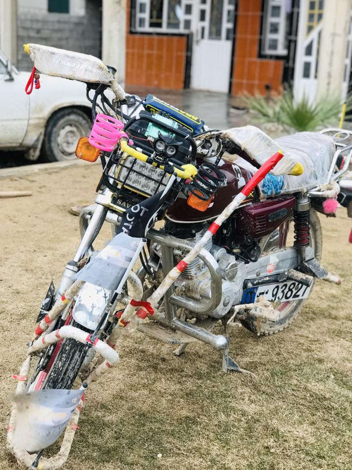 السلام عليكم
موطور سيفان موديل(٢٠٢٠)مامفتوح  كهربايات شغاله 

ماا عايزه برغي السعر(٥٠٠)$ وبي مجال حك الجيه

ملأحظه:مكلف بل نشر للتواصل (‭٠٧٧١ ٩٧٦ ٤٢٠٢‬)
