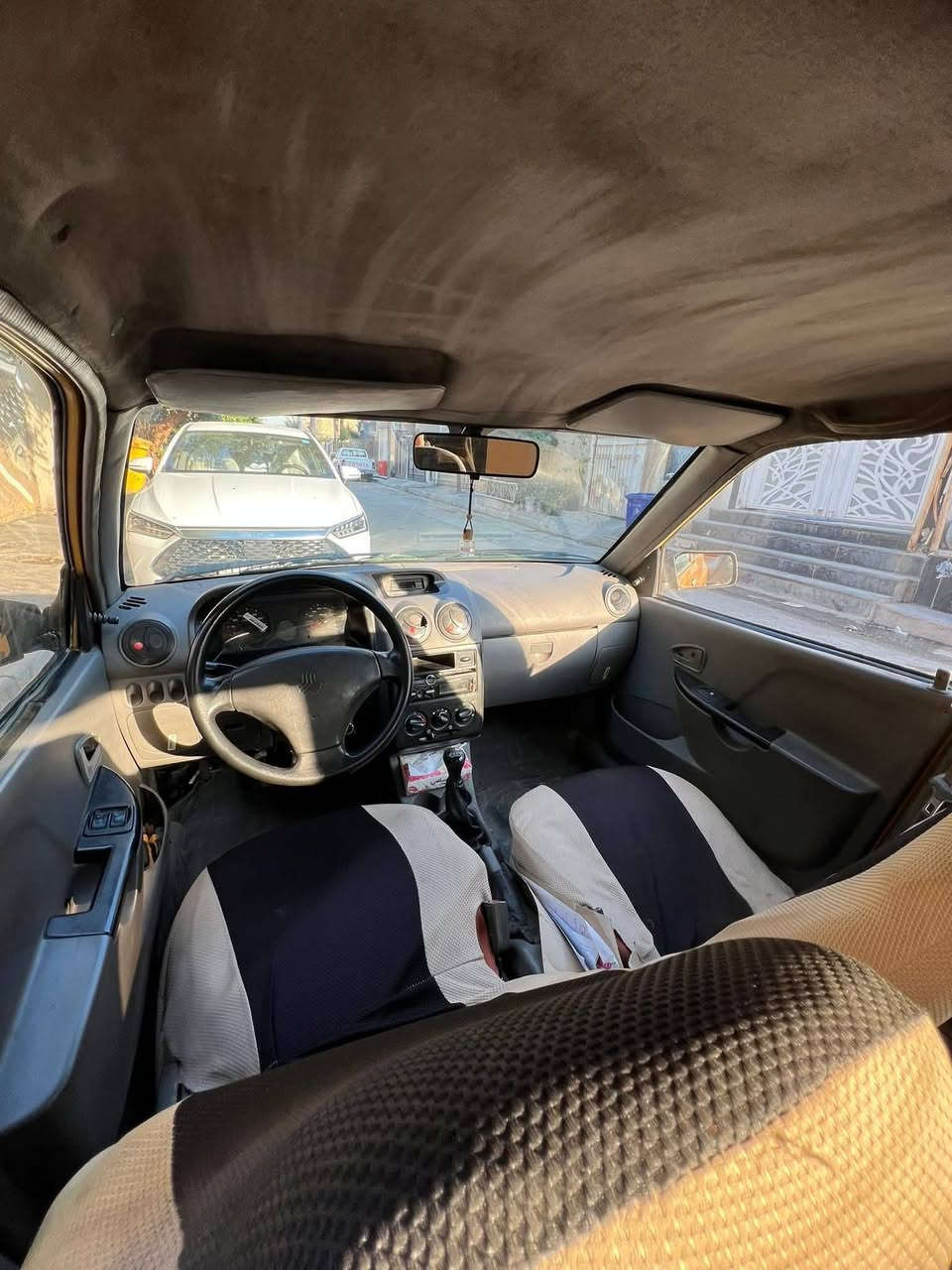 السلام عليكم سايبه موديل 11سياره خير من الله مداور ثاني يوم سعر 12او بيهه مجال عندي عمليه مال مستعجل ***********مكلف بل نشر اتصل عل رقم
