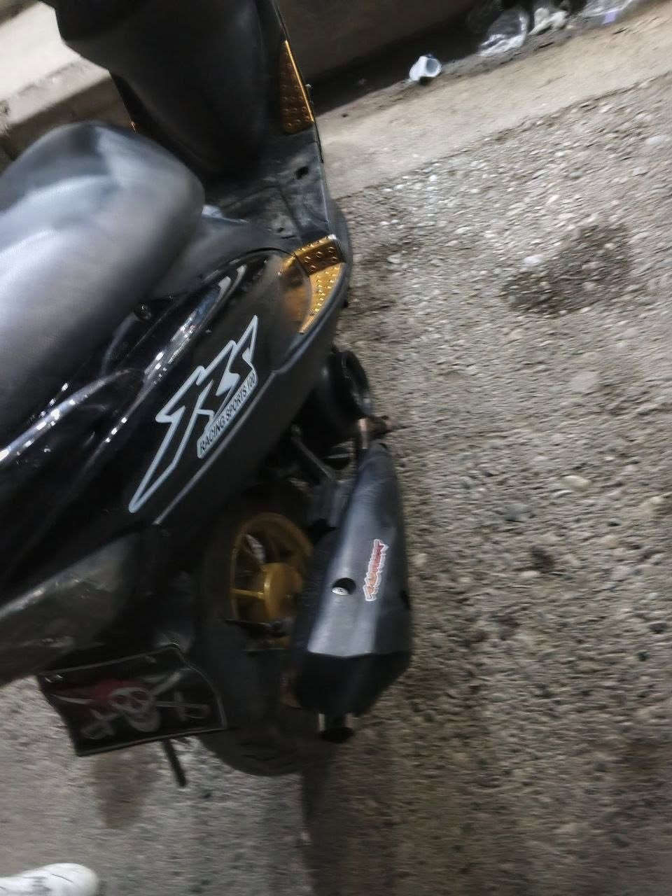 ماكس عدلة ياباني للبيع مزودة كلجات رياضي وياله سبورت يدات بريك سبورت بنزات جدد شغاله سلف هندر بس سلف محتاجه راجز بسعر 12 الف لون اسود لمعه شلعة ومعدل 110 وفوق وبضمان المحرك كبس وتكدر تفحص بنفسك كهربائيات اشاير كلشي شغال الدراجه هندر واحد تشتغل دبل خلفي سبورت  زوج تايرات تايواني اصلي الدراجة مداريها كلش كل 13 يوم ابدللها دهن  صارلها يمي 5 سنوات مايوم وكفت بيه محتاج قفاز الي عنده يجي فقط تبديل بقفاز او بيع 800 الف قفل


**إذا كنت صاحب هذا الإعلان وتريد حذفه لأي سبب، رجاءا أرسل رسالة إلى الدعم الفني**