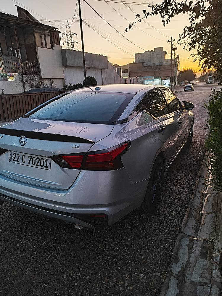 Altema 2020 sv  مەکینە 2.5 مەڕغوب 
 چامڵغو  دەرگای   سەکن بۆیاغە لەگەڵ  4 بست  بۆنیتی    تۆزێک ناوی کرتوە  بەڵام شایەنی  باس نیە    درەگای پشت سەکن تۆزێک ساردو pdr هەیە       چوار تایەو ویلی لۆکی لەسەر سعری تایەو ویلەکانی 400دۆلارە، سەنەوی تا  نزیک 2028 تازەیە 
سعری 135 
***********
*********** كركوك, العراق
