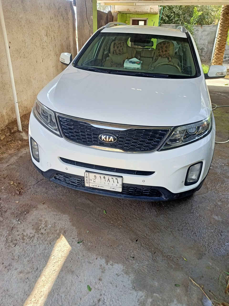 السلام عليكم
كيا  سورنتو  2015   رقم بغداد بسمي صارلها  8سنوات  عندي مكفوله من الصبغ والضربه محرك 6سلندر 

كير ومحرك مكفولات ماشيه  181  

مواصفاتها معروفه 

اشاره بالمري 

تبريد  3قطع 

ترحيب سورنتو بالابواب 

بصمه ابواب  وجنطه  

تحكم ستيرن 

5 ويل كب 

المكان كربلاء حسينيه ***********
***********
