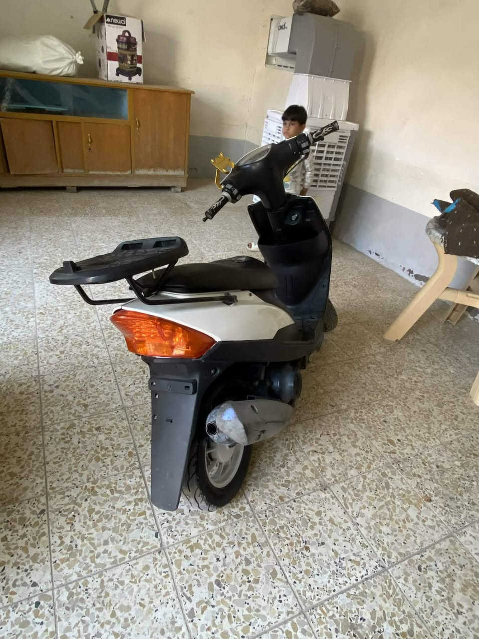 سلام عليكم ماكس عدله محرك كفاله عامه شلعه تشك الكاع بس الكفرات بدلتهن القديمات موجودات سعر٦٥٠بيه مجال مكاني كربلاء طوريج ‏‪***********‬‏ كفاله كفاله
