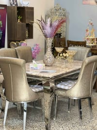 ميز طعام مرمر طبيعي 5 مقعد جديد عنوان حي البنوك ب370 تواصل 07875843828