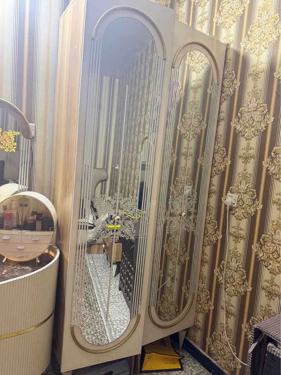 ‎تخم مصري 10 مقاعد وطبلة وسطية وطبلتين جانبية حفر يدوي مدة الاستخدام سنة السعر مليون ونص الزعفرانية‎ بغداد, العراق


**إذا كنت صاحب هذا الإعلان وتريد حذفه لأي سبب، رجاءا أرسل رسالة إلى الدعم الفني**