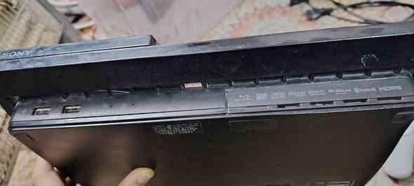 سلام عليكم شاب عندي بلي 3 كلش نضيف جهاز مهكر ملحقات كاملة كرتونتة موجودة أسعر 110 الاستفسار علة رقم ***********
