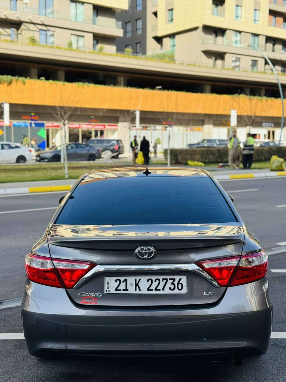 تۆیۆتا کامری 2017 LE
85 هەزار  مایل ڕۆشتووە 
سەیارەکە دوو پارچەی بۆیاخە
 بۆنیت و چەمەلغ 
سەیارەکە ( کوشن کارەبایە ،
 کامێرەیە ، تەحەکوماتی سەر سوکانە 
، شاشەیە ، تەحدید سورعەیە )
 زۆر شتی تر ….
گێڕ و مەکینەی بە شەرت نەکراوەتەوە 

سعر لە کۆمێنت داوابکە ڕاستەخۆ بۆت دیت 📩 

سەنەوی هەموو شتێکی تا ٢٠٣٠ تازەیە
 بە ناوی خۆمانەوەیە 
چوار تایەی تازەی لە ژێرایە 
سەیارەکە تا بڵێی جوانە و ماڵی دۆستە

ژمارەی خاوەنی 
***********
