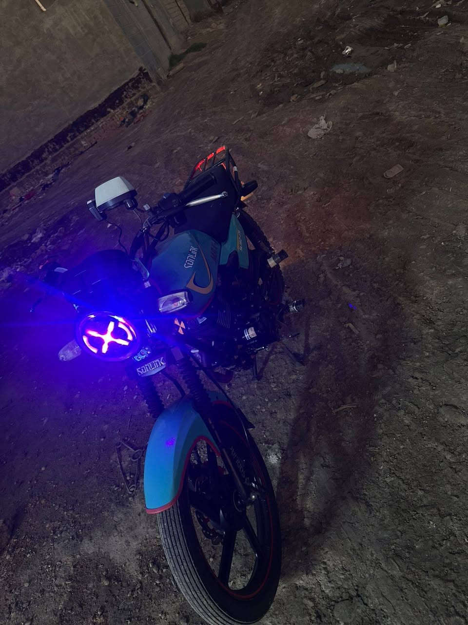 السلام عليكم للبيع  دراجه سونك ماكس دراجه مكفوله من كلشي اوراق اصولي موديل 2023
مكاني بابل جبله
السعر 675 وبيه مجال بسيط
***********
