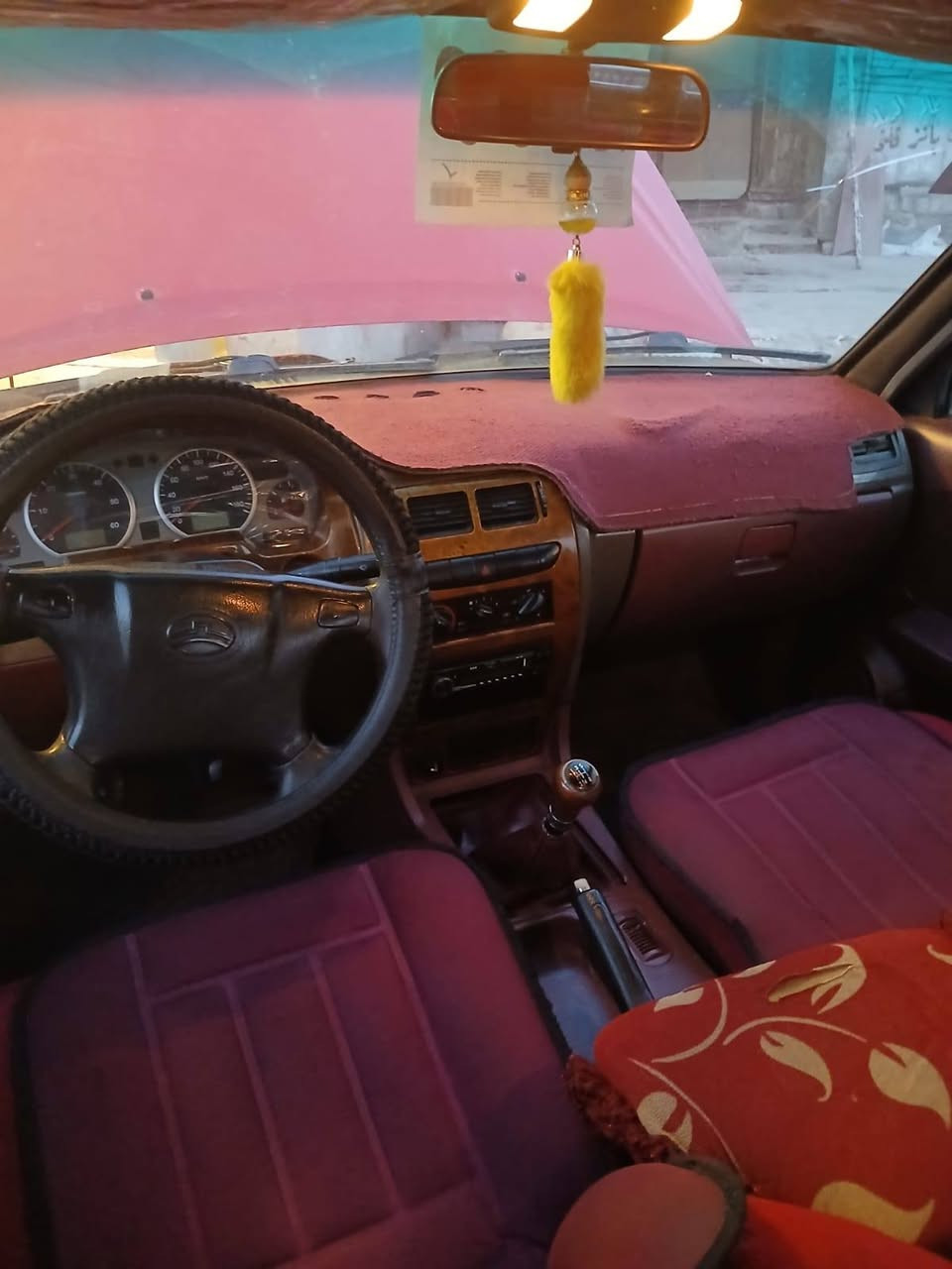 سوبر دير للبيع موديل 2009 سنويه 2028ينتهي سيارة بسمي مكان كركوك بي شويه صبغ ***********
