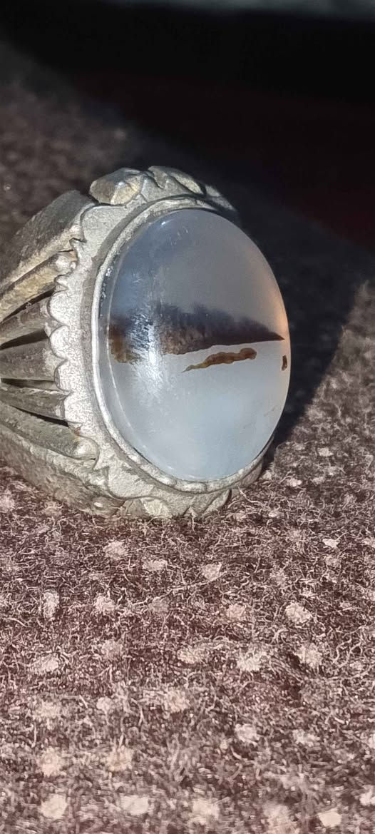 محبس عقيق يماني 
فضه خراسانيه عيار 925 صياغه يدويه 
سعره25 البصرة, العراق


**إذا كنت صاحب هذا الإعلان وتريد حذفه لأي سبب، رجاءا أرسل رسالة إلى الدعم الفني**