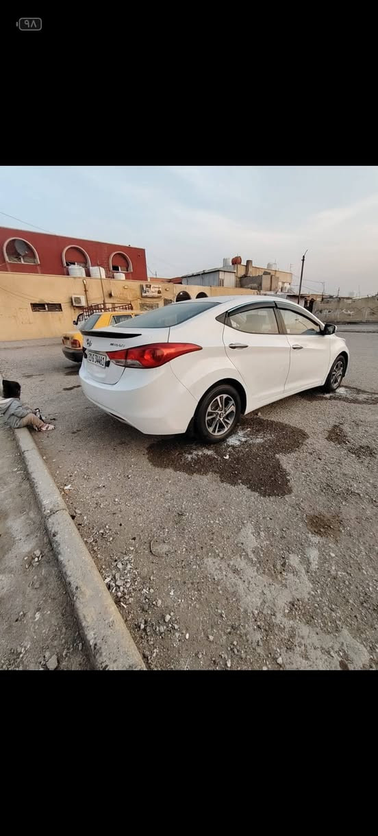 السلام عليكم انترا موديل 2014
سياره خير من الله مال جناي فول عدا البصمه
رقم سليمانيه سنويه جديده بيها ٣ قطع
السعر 100 وبيها مجال عنوان بغداد جسر ديالئ
***********
