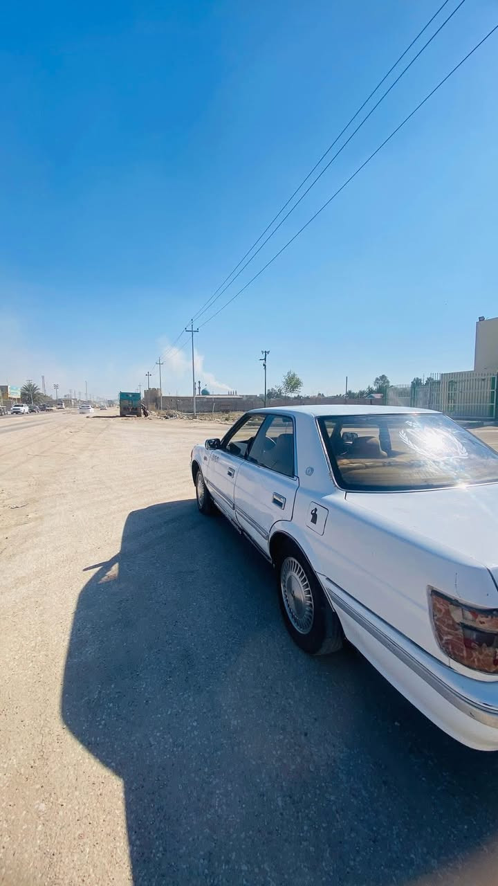 هارتوب للبيع السياره مكفوله من الكص والنقل والحادث كفاله عامه حته صبغ بيه مكانات بسيطه يرادله ترتيبات سياره محرك وكير حاويه جدد سياره بسمي مكانه بلكوفه شارع معمل غير متواجد علفيس سعره ٣٧ للاستفسار ‭٠٧٨٣ ٢٠٨ ٢٢٧٠‬
