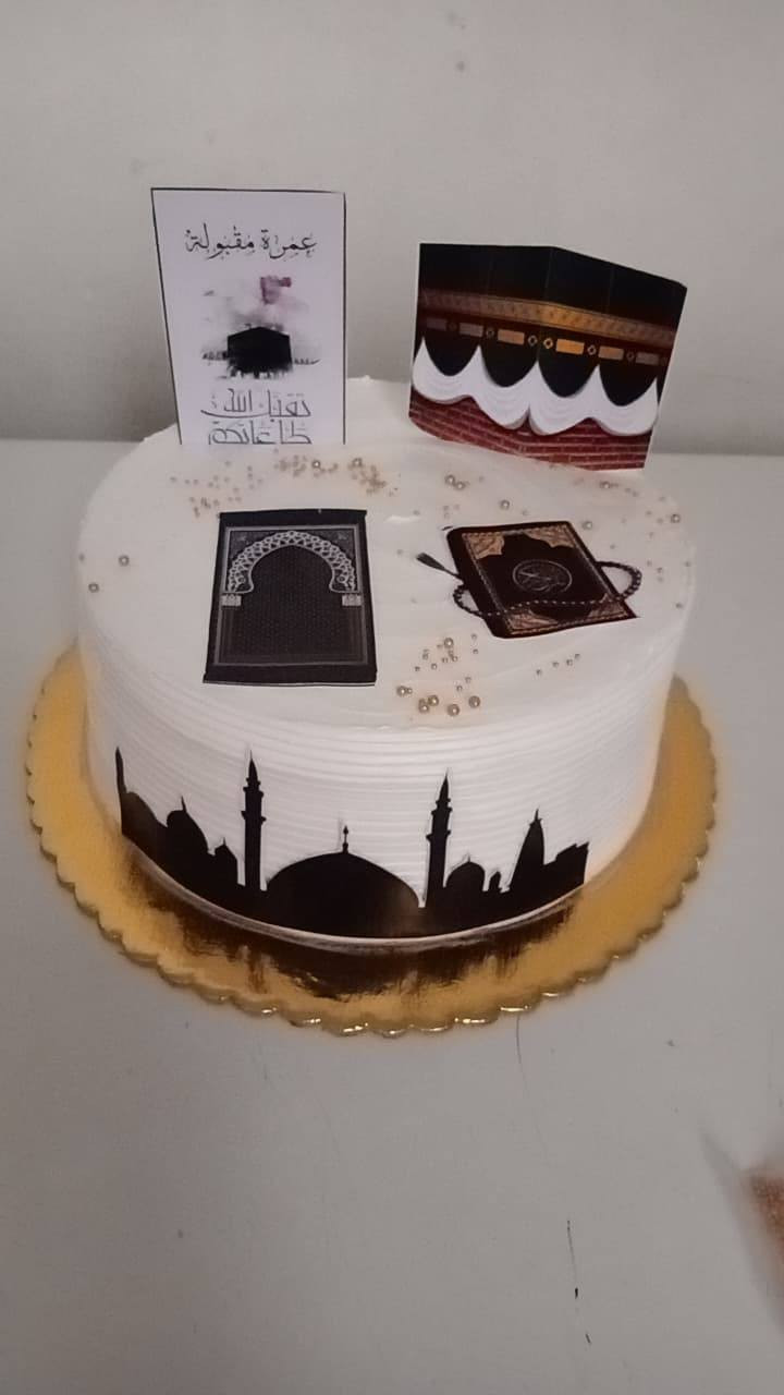 كيك الروان. .نماذج كيك عمره للطلب والاستفسار مراسلة الصفحه
يوجد خدمة توصيل داخل الدور والمجمع 
***********واتس اب
