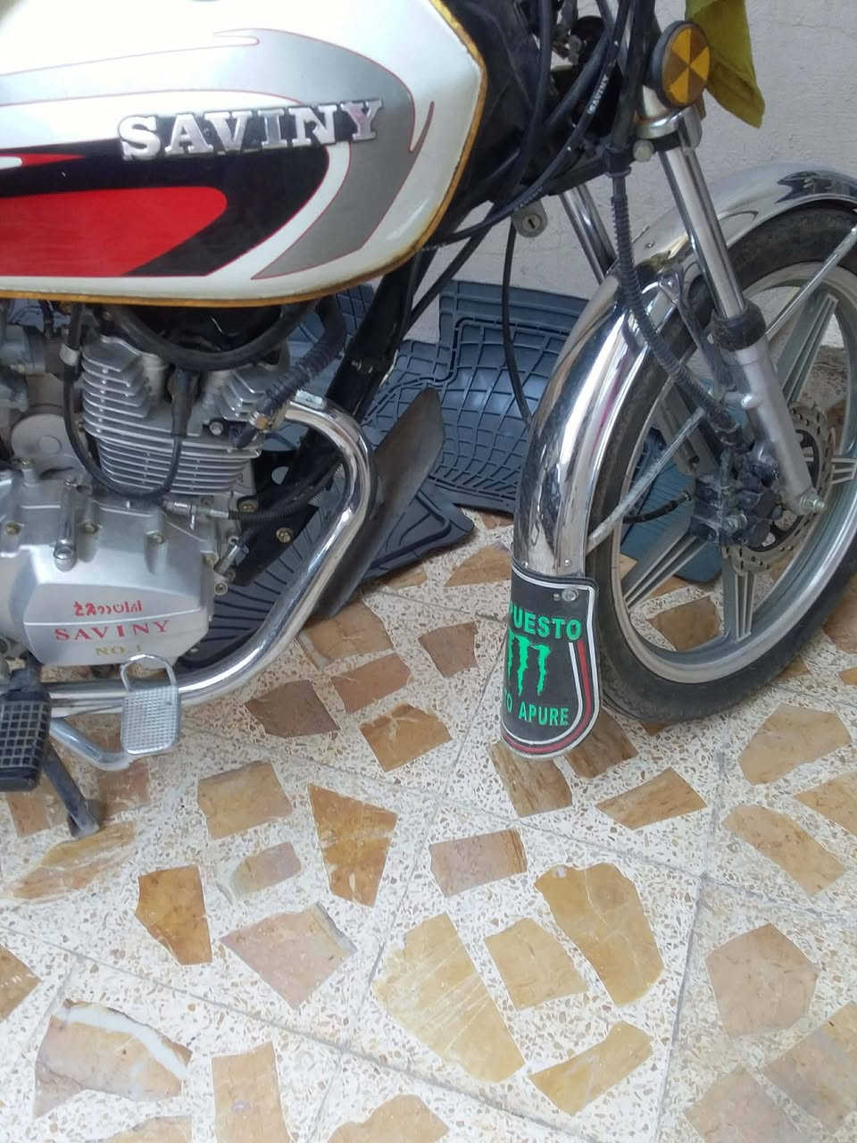 للبيع ماطور إيراني شرط سلف 5 كير المحرك مامفتوح ولا معمر لاستفسار الرقم ***********   ***********
