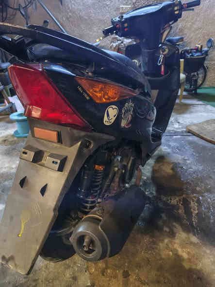 للبيع ثعلب مكينه ممفتوحه كهربأيات كله شغال دبل خلفي رياضي يدات رياضي مكينه مكفولة لا صوت ولا تبخير مكاني كاظميه 
***********
سعر 650 وبيها مجال
